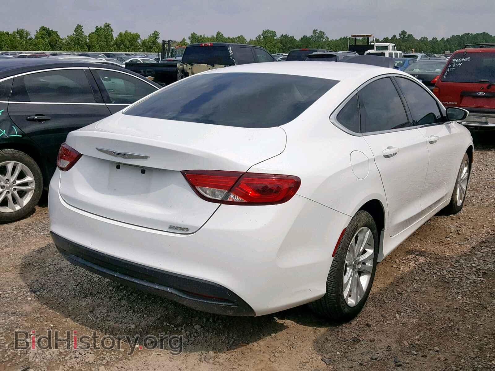 2016 CHRYSLER 200 - VIN: 1C3CCCFB6GN196428 - Photo 4