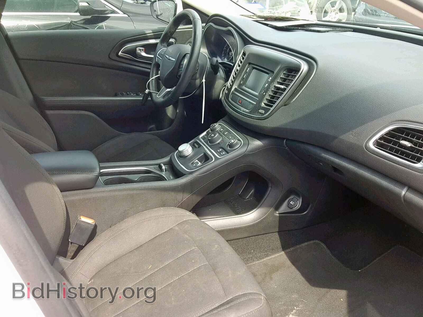 2016 CHRYSLER 200 - VIN: 1C3CCCFB6GN196428 - Photo 5