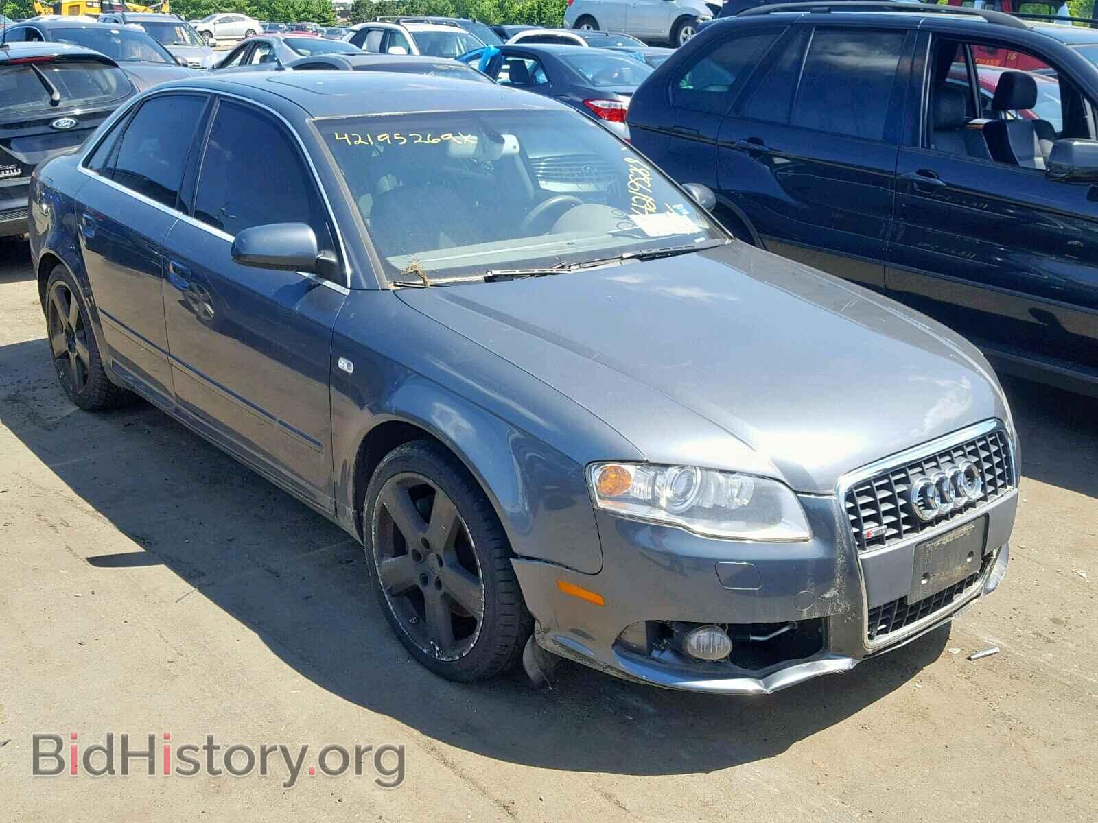Фотография WAUDH78EX8A151417 - AUDI A4 2008