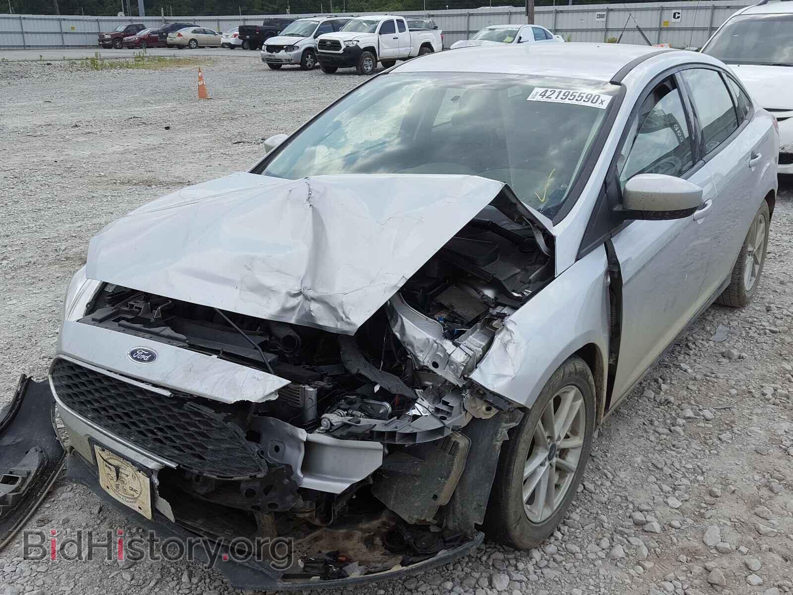 2018 FORD FOCUS - VIN: 1FADP3F26JL206064 - Photo 2