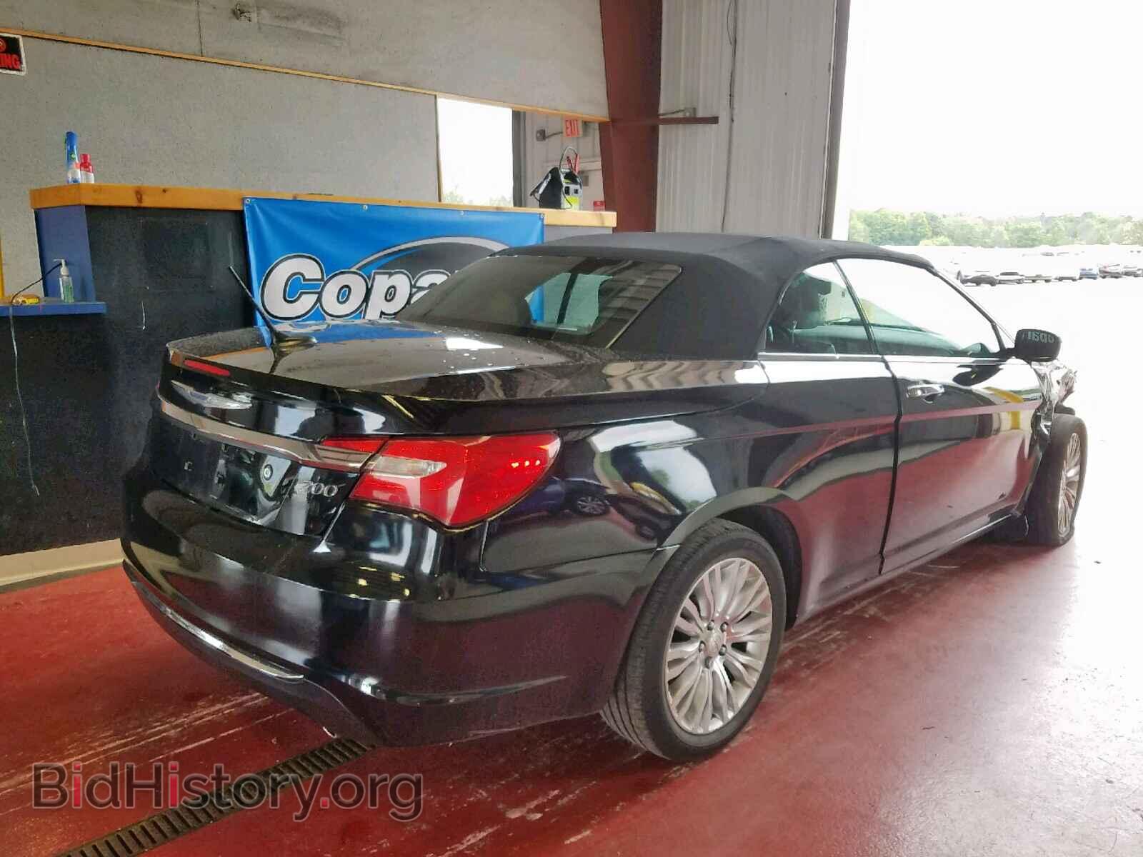 2011 CHRYSLER 200 - VIN: 1C3BC7EGXBN600209 - Фото 4