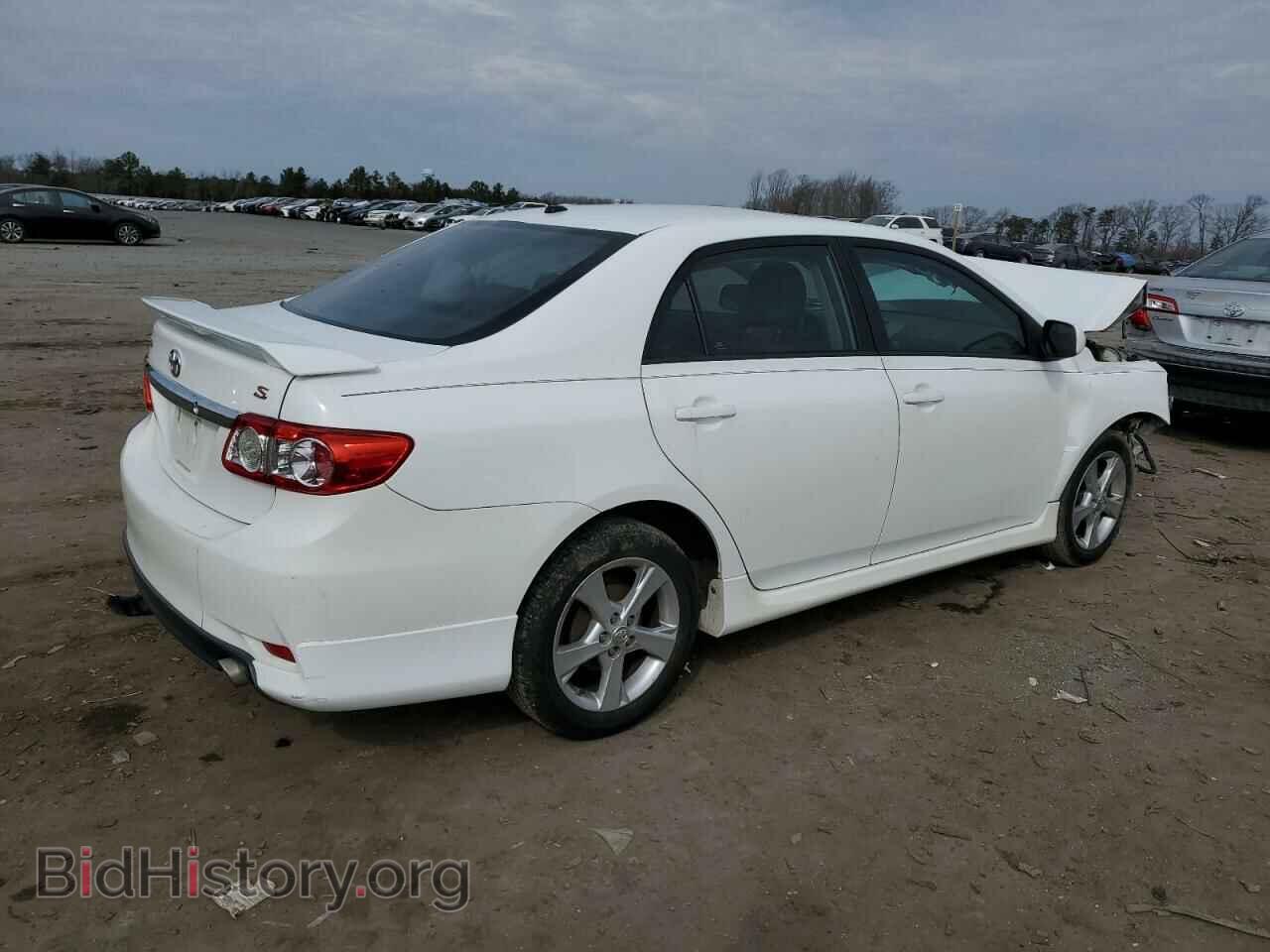 2011 TOYOTA COROLLA - VIN: 2T1BU4EEXBC689272 - Фото 3