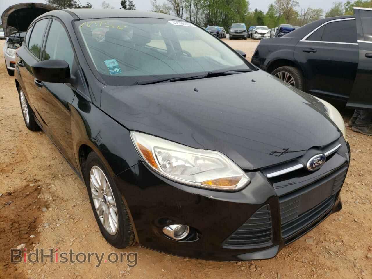 Фотография 1FAHP3K26CL372871 - FORD FOCUS 2012