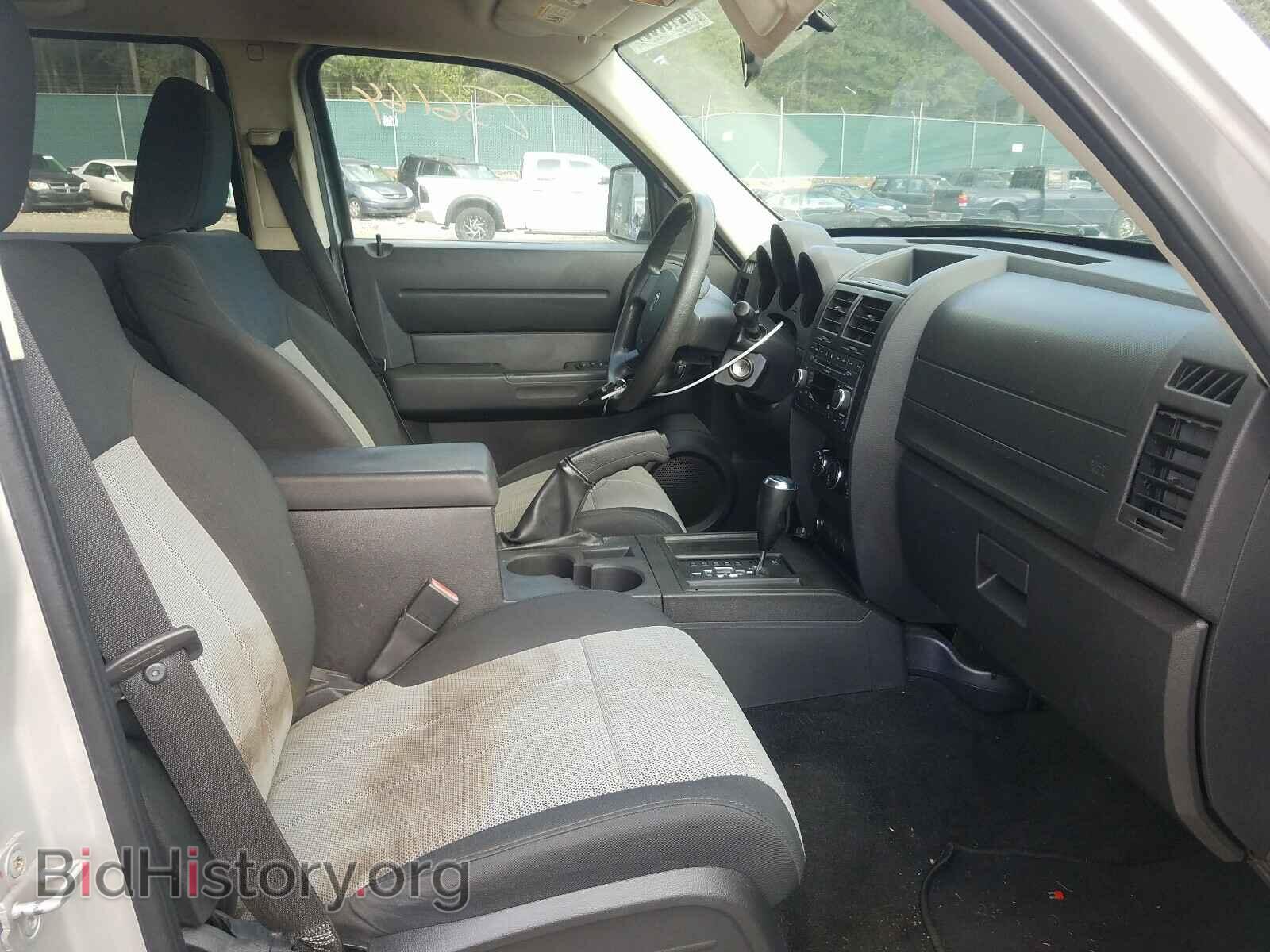 2007 DODGE NITRO - VIN: 1D8GT28K77W592111 - Photo 5