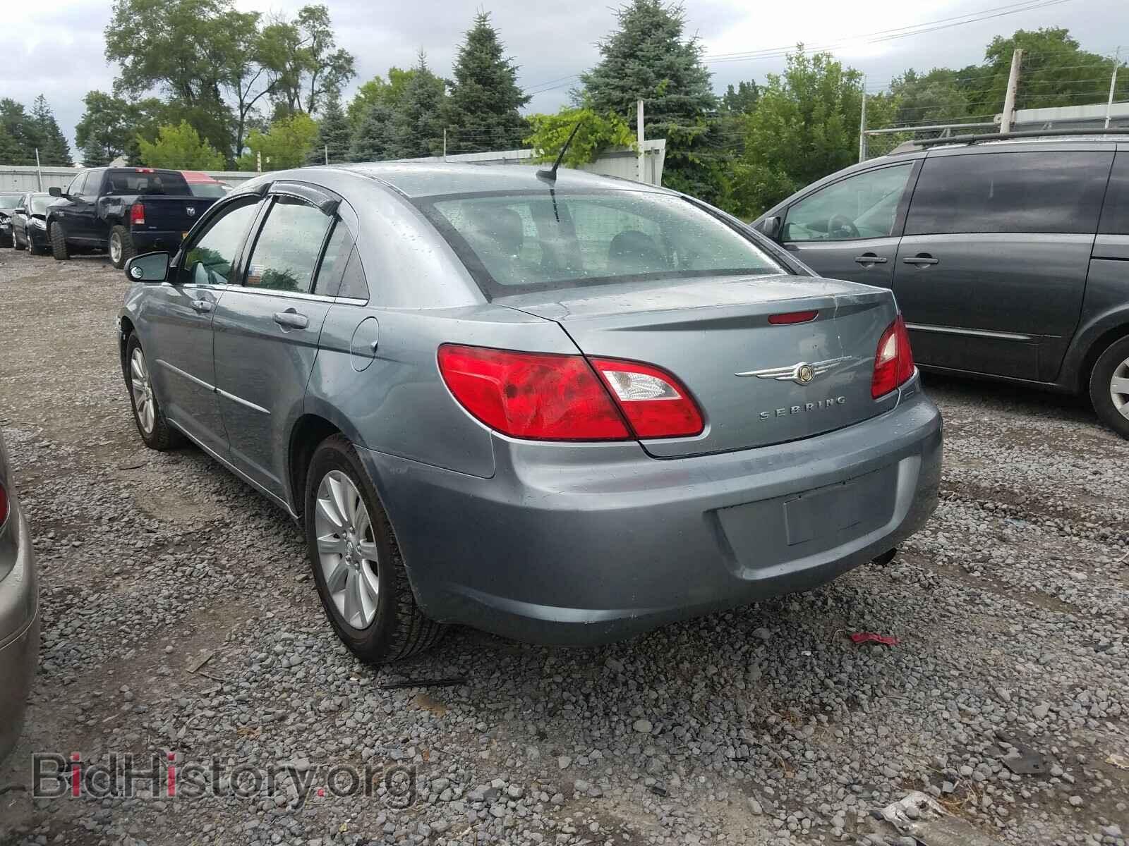 2010 CHRYSLER SEBRING - VIN: 1C3CC5FD6AN197132 - Фото 3