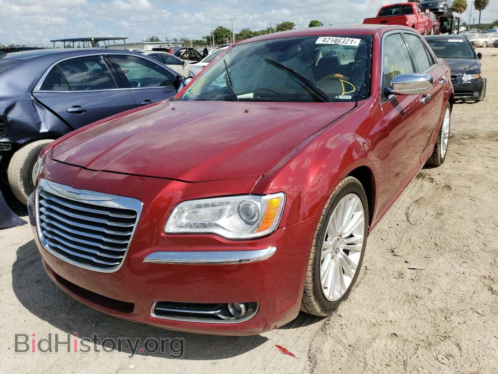 2012 CHRYSLER 300 - VIN: 2C3CCAET2CH274592 - Photo 2