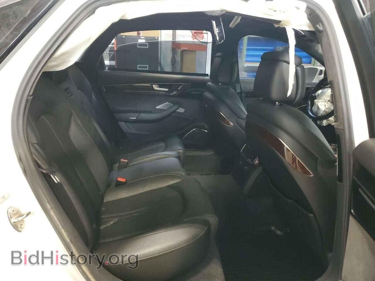 2011 AUDI A8 - VIN: WAURVAFD1BN027011 - Photo 10
