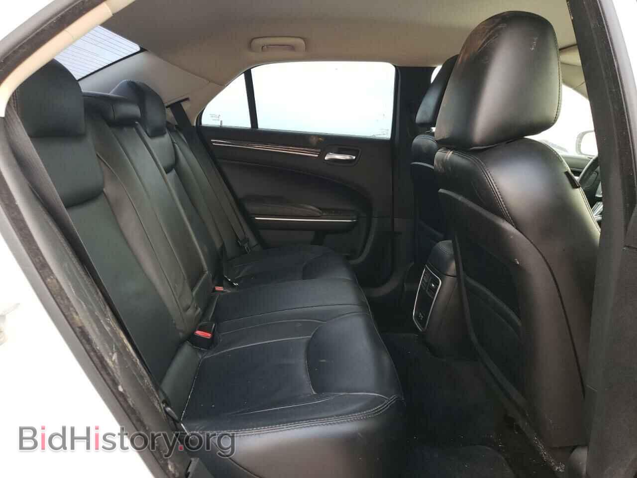 2015 CHRYSLER 300 - VIN: 2C3CCAAG0FH772903 - Фото 10
