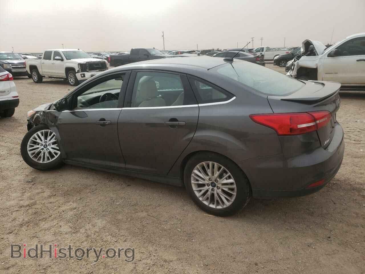 2018 FORD FOCUS - VIN: 1FADP3J22JL261831 - Фото 2