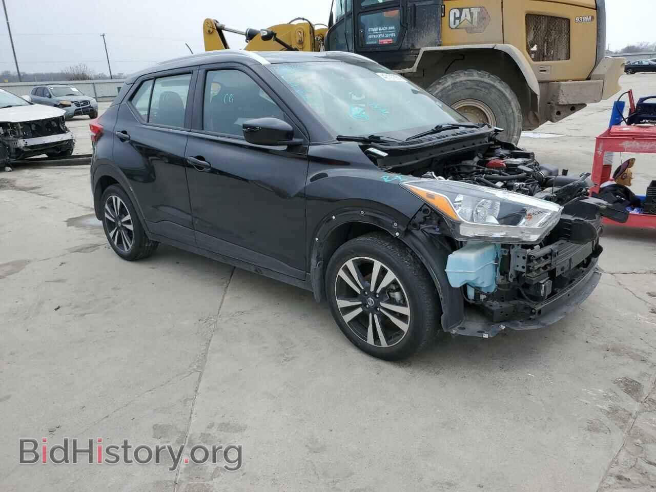 2019 NISSAN KICKS - VIN: 3N1CP5CU4KL568037 - Фото 4