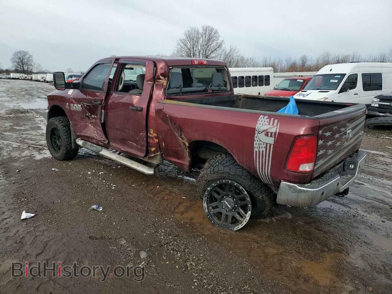 2018 RAM All Models - VIN: 3C6UR5CL4JG106532 - Фото 2