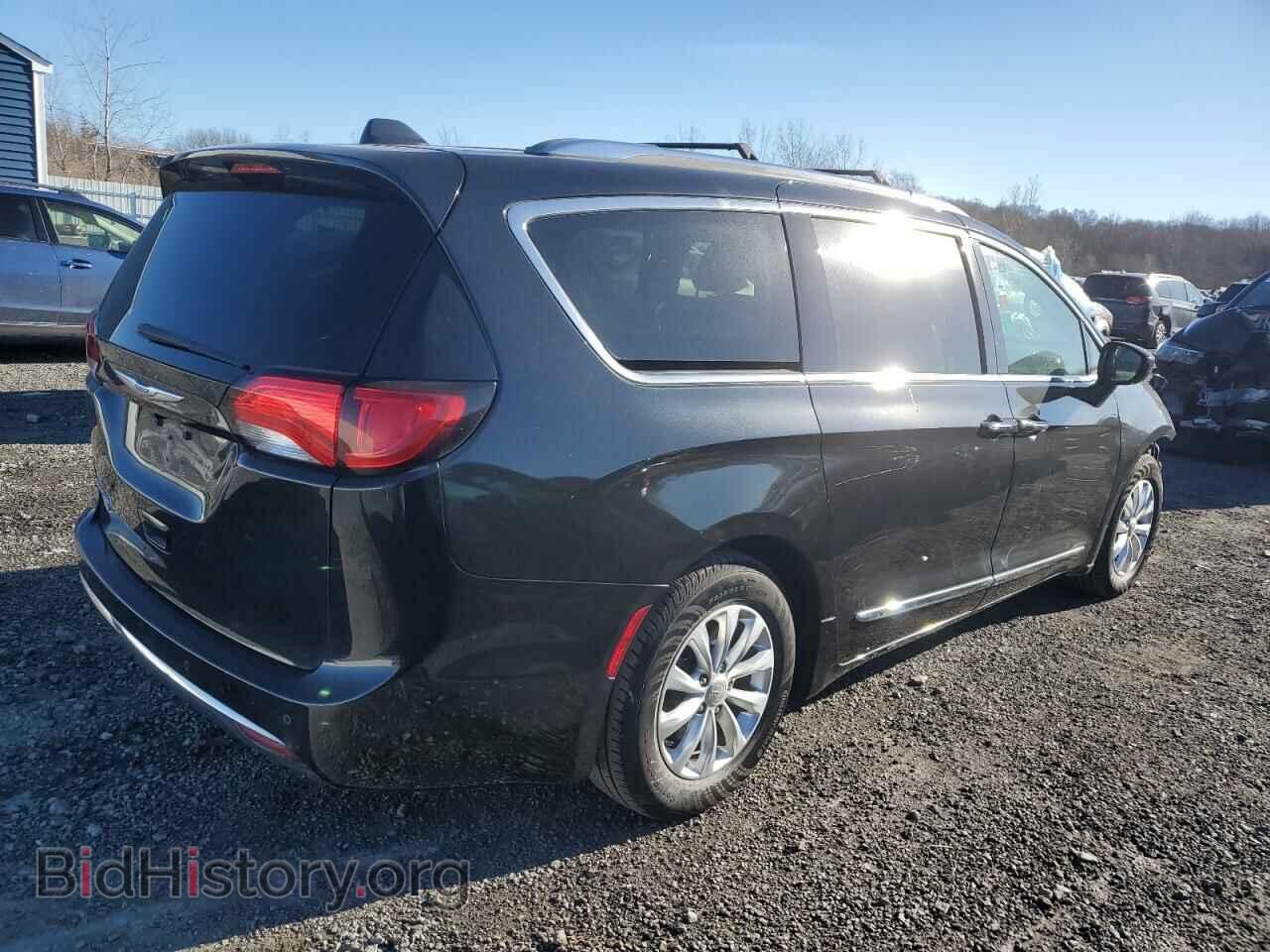 2018 CHRYSLER PACIFICA - VIN: 2C4RC1BG4JR217508 - Photo 3