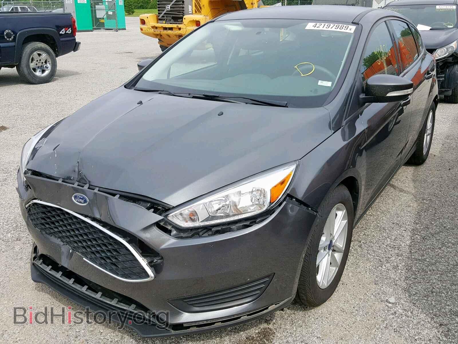 2017 FORD FOCUS SE - VIN: 1FADP3K23HL271440 - Фото 2