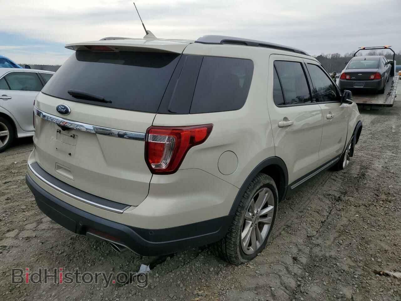 2018 FORD EXPLORER - VIN: 1FM5K7D8XJGB84568 - Фото 3