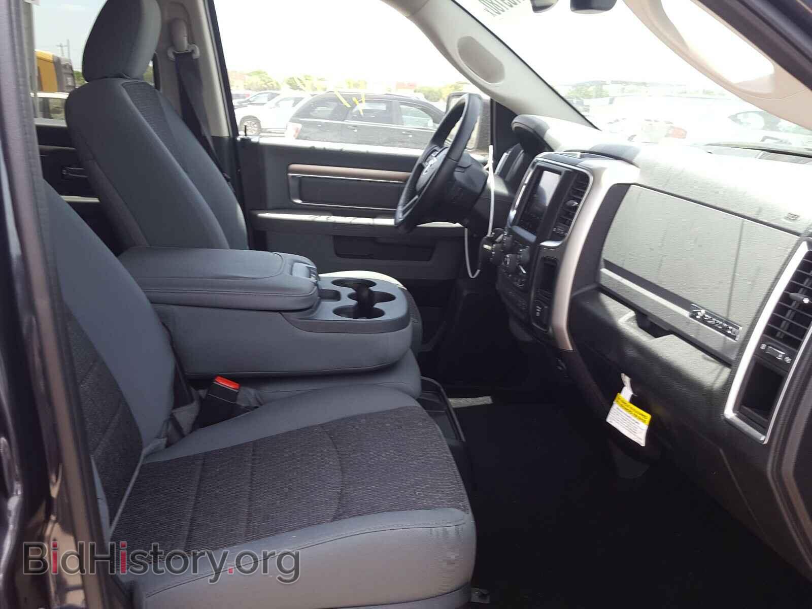 2019 RAM 1500 CLASS - VIN: 1C6RR7TT6KS713219 - Фото 5