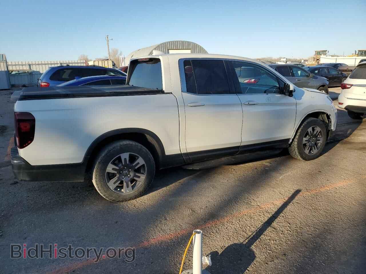 2017 HONDA RIDGELINE - VIN: 5FPYK3F68HB006997 - Фото 3
