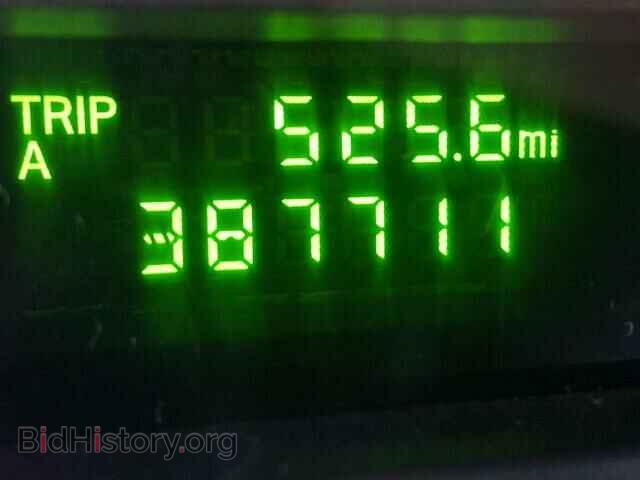 2011 FORD ECONOLINE - VIN: 1FBNE3BL2BDA28625 - Photo 8