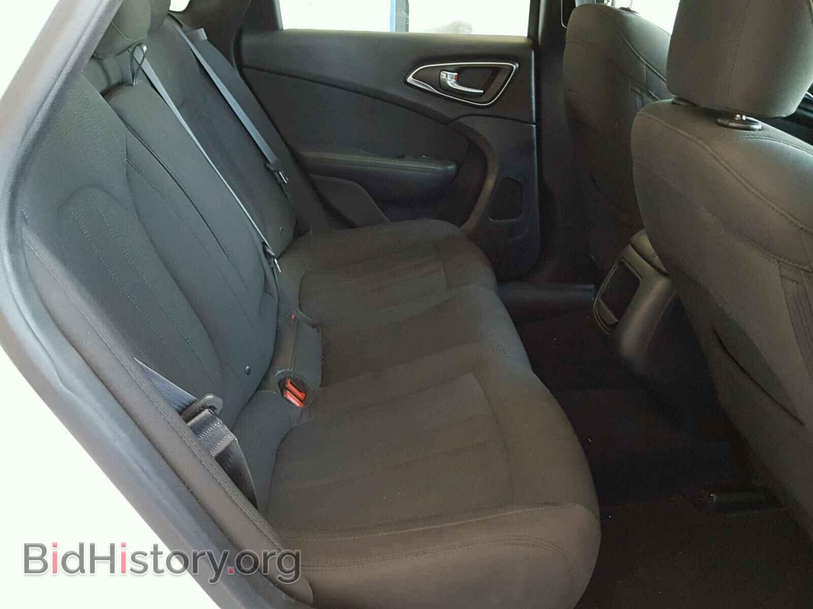 2015 CHRYSLER 200 - VIN: 1C3CCCAB7FN741834 - Photo 6