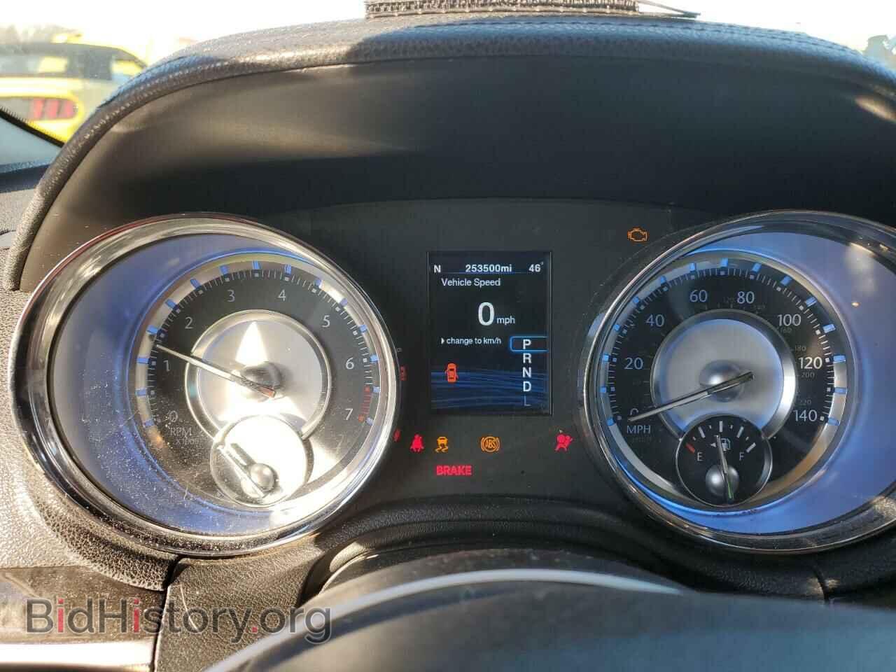 2012 CHRYSLER 300 - VIN: 2C3CCAAG7CH166493 - Фото 9