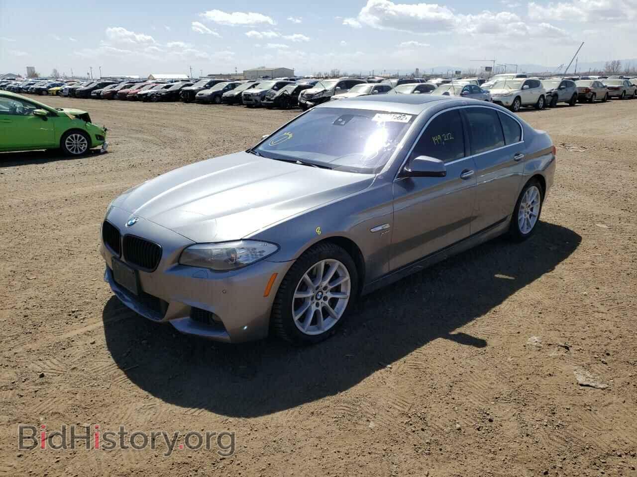 2011 BMW 5 SERIES - VIN: WBAFU7C55BC778422 - Фото 2