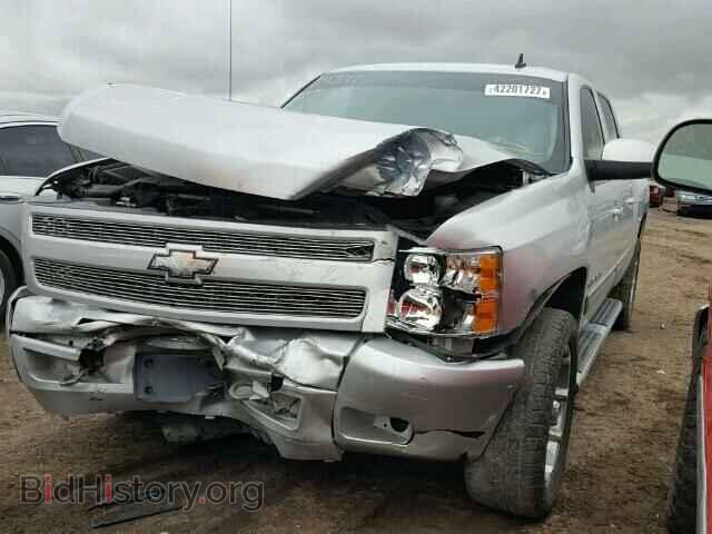 2011 CHEVROLET SILVERADO - VIN: 3GCPKSE33BG183514 - Фото 2