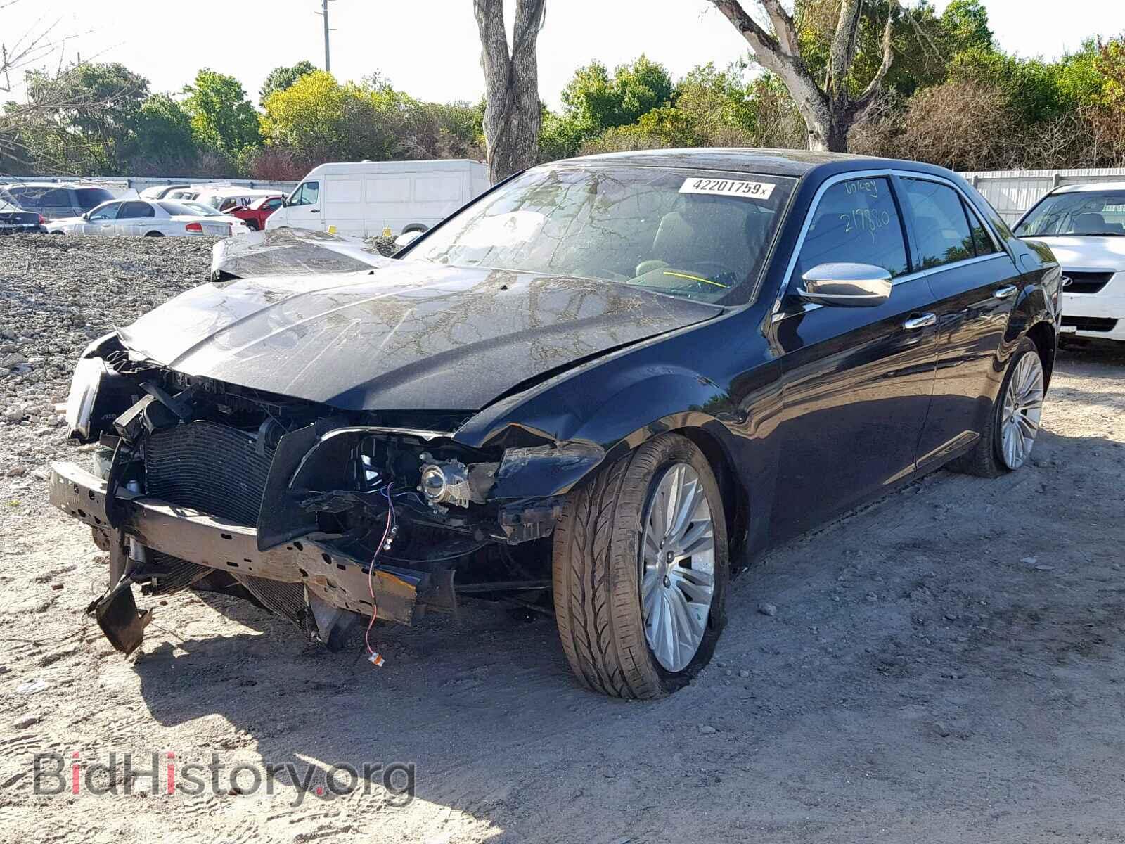 2011 CHRYSLER 300 - VIN: 2C3CA6CT1BH595589 - Фото 2