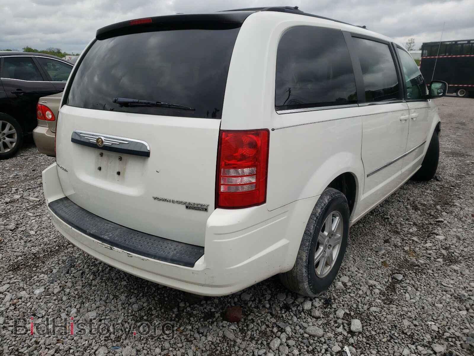 2010 CHRYSLER MINIVAN - VIN: 2A4RR5D17AR400202 - Фото 4