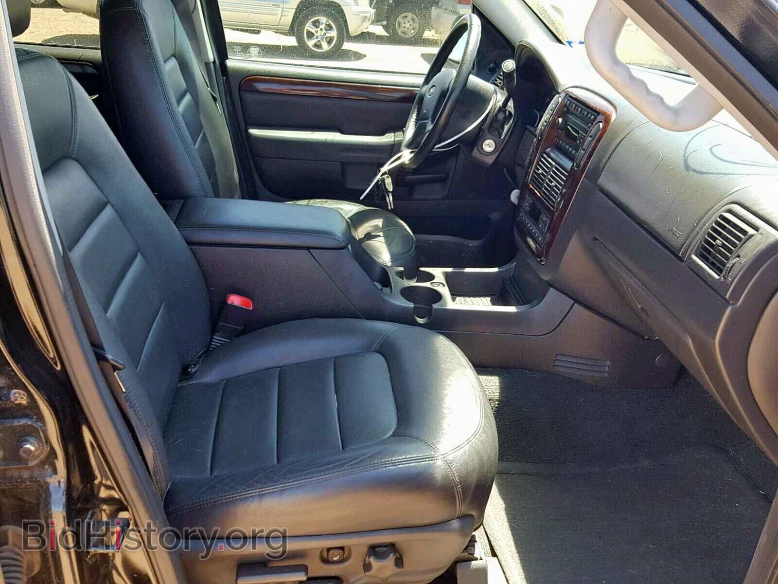 2005 FORD EXPLORER L - VIN: 1FMDU65K85UB49187 - Photo 5