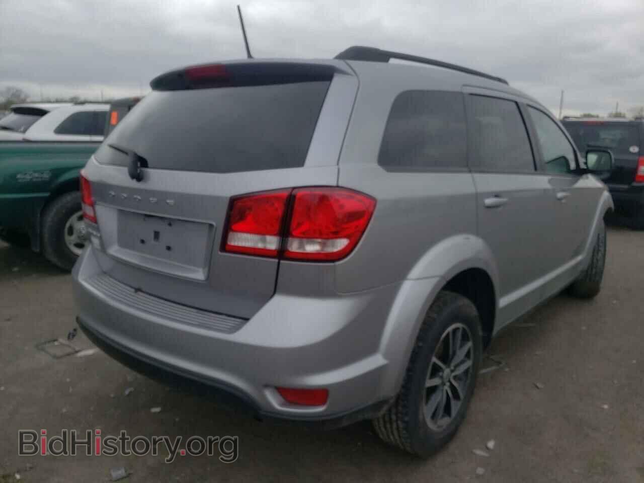 2019 DODGE JOURNEY - VIN: 3C4PDCBB9KT718929 - Фото 4