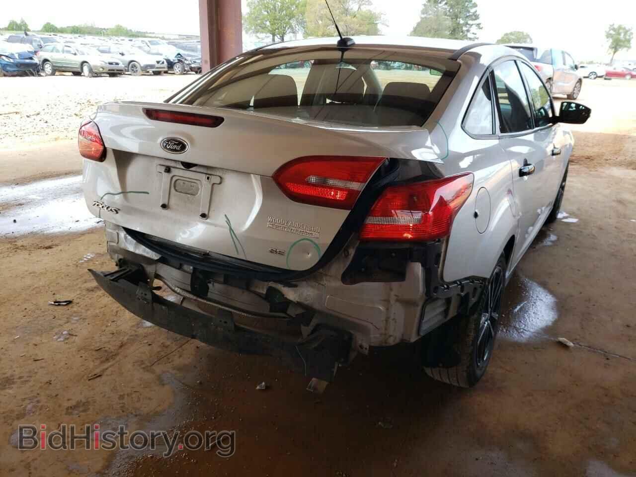 2017 FORD FOCUS - VIN: 1FADP3F2XHL301799 - Photo 4