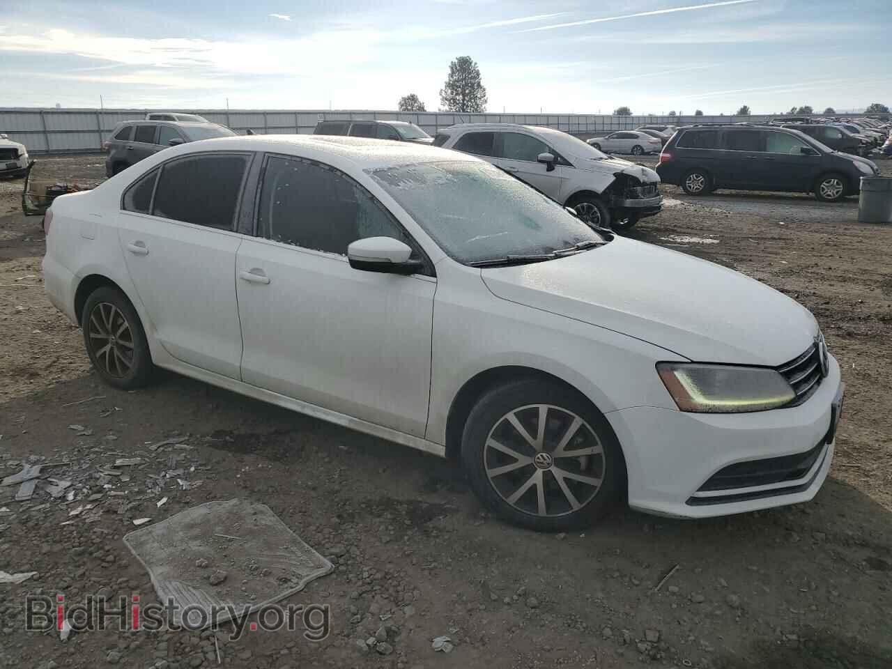 2017 VOLKSWAGEN JETTA - VIN: 3VWDB7AJ7HM257139 - Фото 4