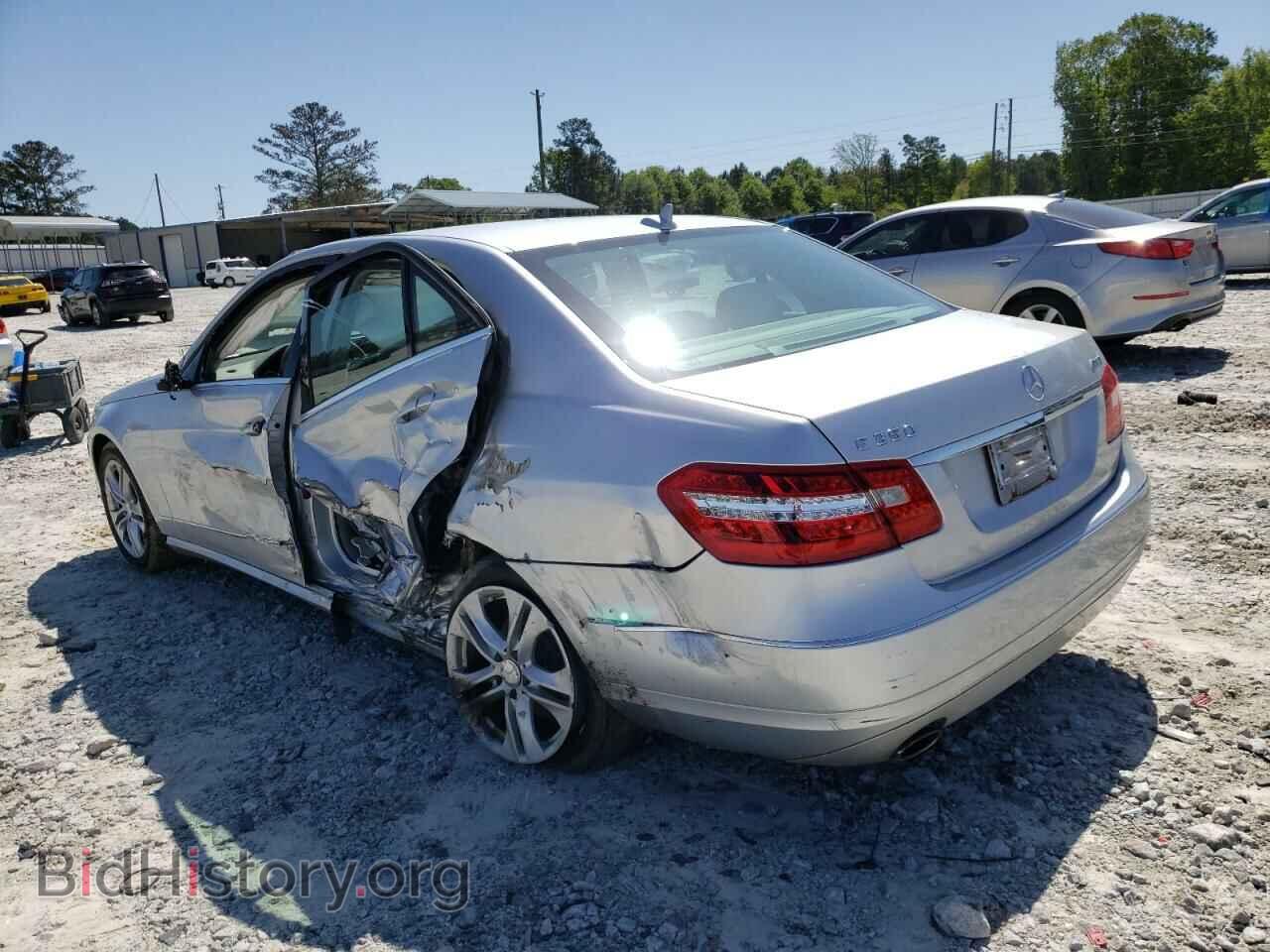 2011 MERCEDES-BENZ E-CLASS - VIN: WDDHF8HB4BA343323 - Фото 3