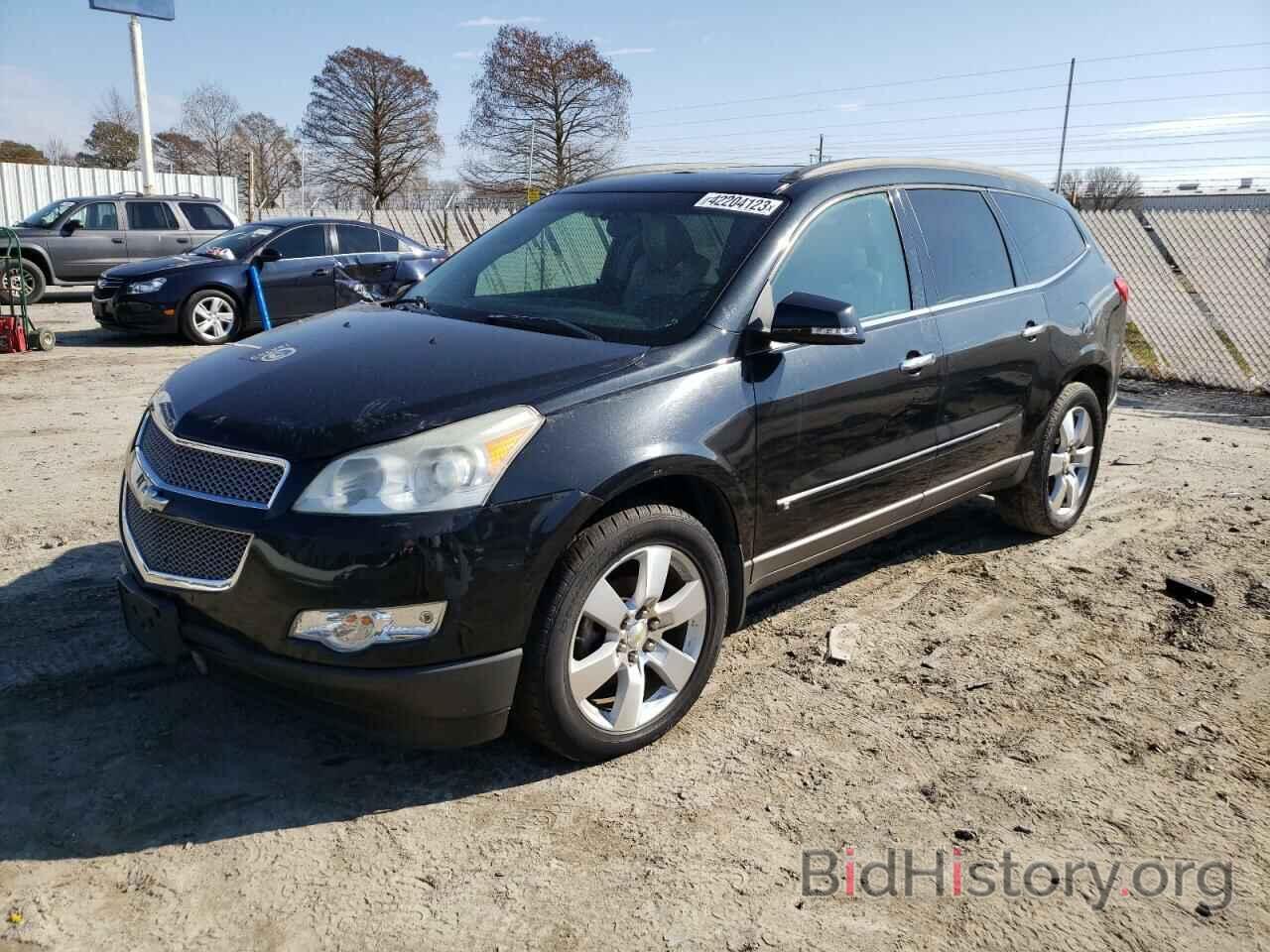 Photo 1GNEV33DX9S126527 - CHEVROLET TRAVERSE 2009