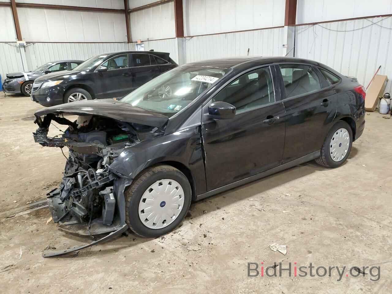 Photo 1FAHP3F2XCL307130 - FORD FOCUS 2012