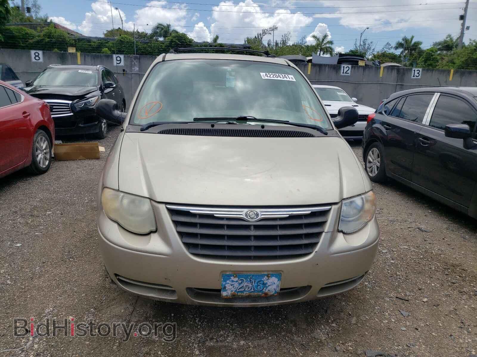 2006 CHRYSLER MINIVAN - VIN: 2A8GP54L86R666851 - Фото 9