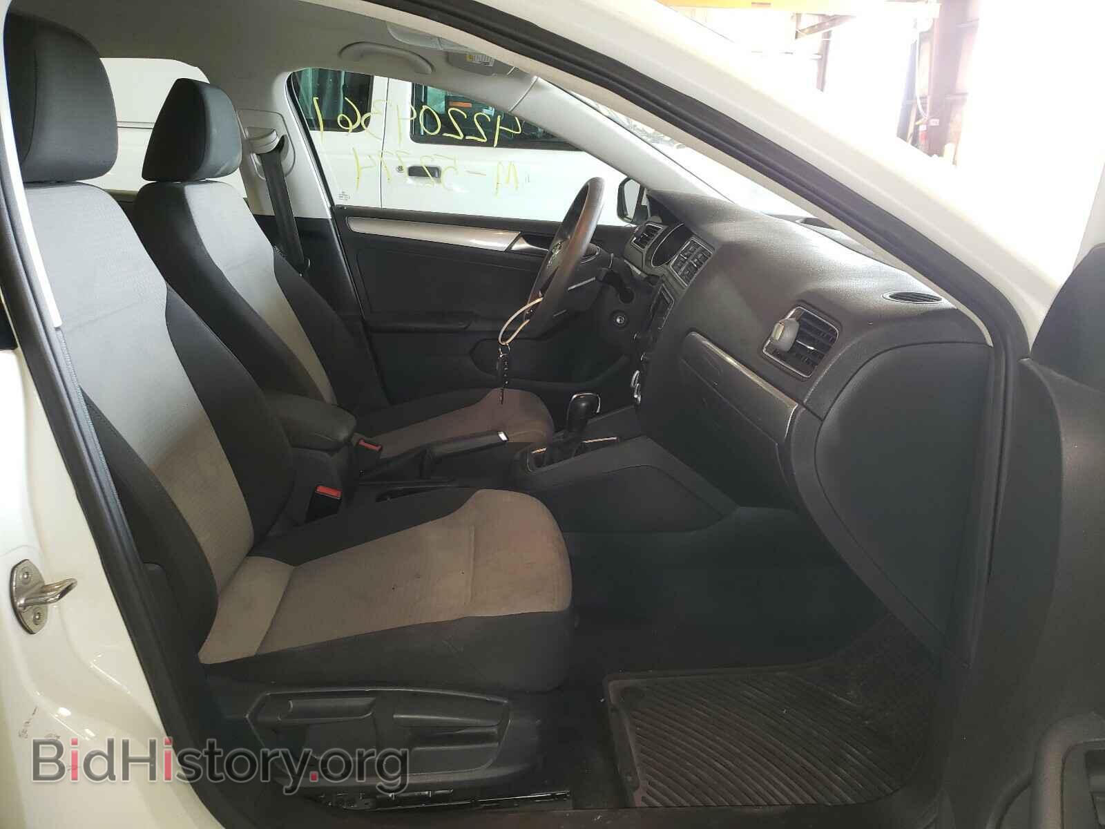 2017 VOLKSWAGEN JETTA - VIN: 3VW2B7AJ3HM214683 - Фото 5