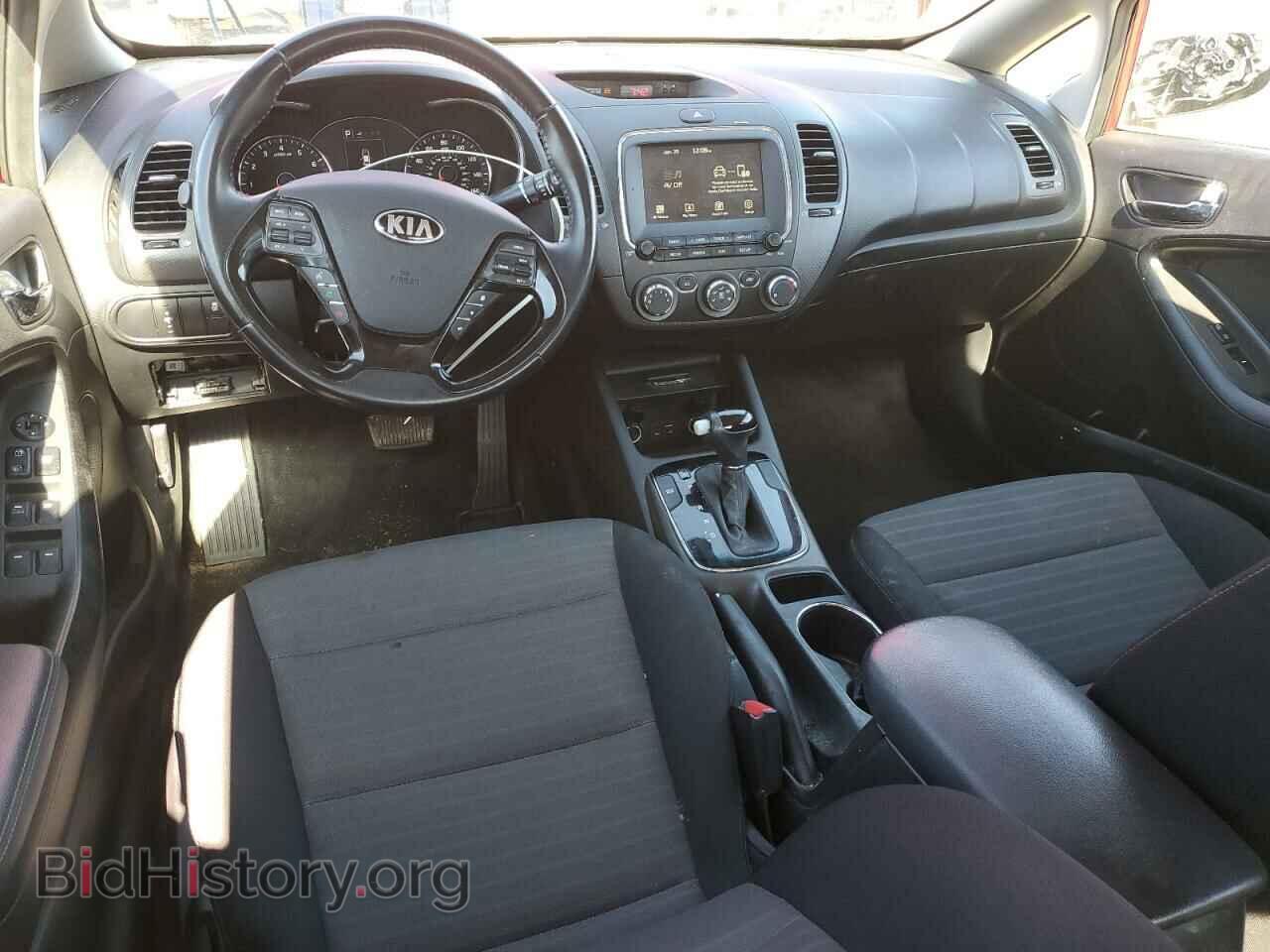 2017 KIA FORTE - VIN: 3KPFL4A79HE045607 - Photo 8