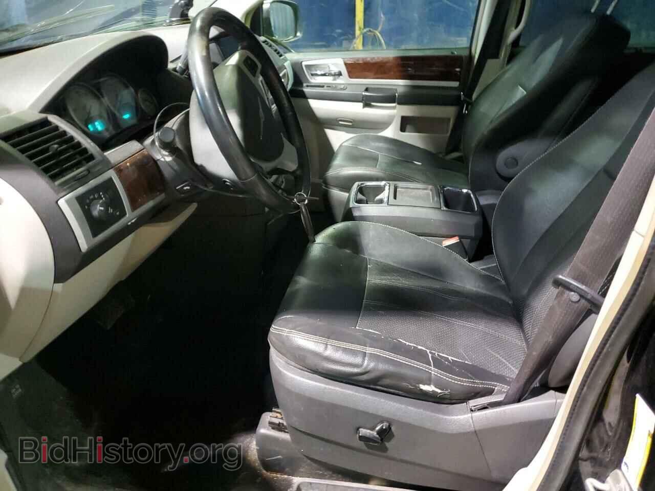 2010 CHRYSLER MINIVAN - VIN: 2A4RR8D15AR436133 - Фото 7