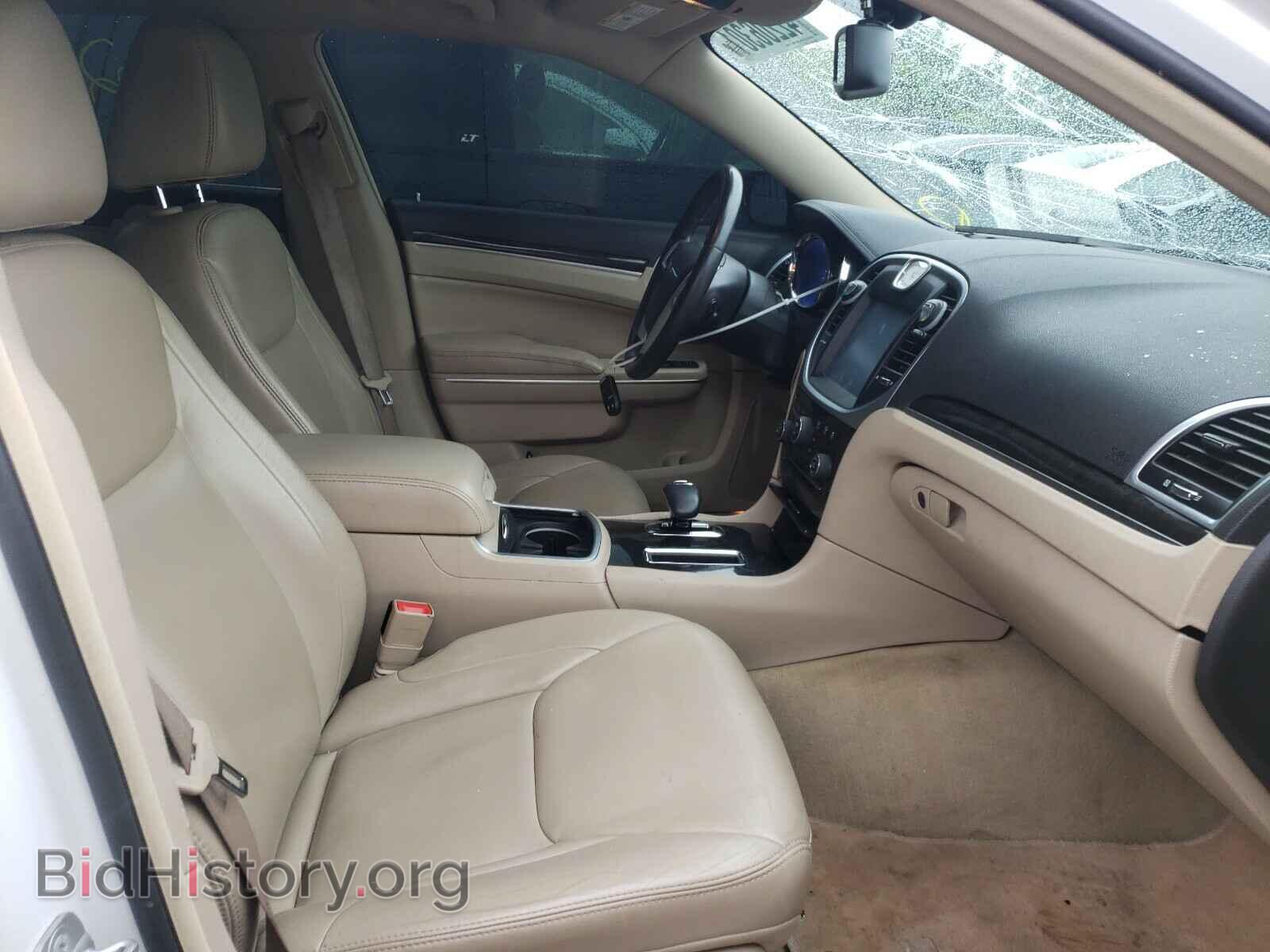 2014 CHRYSLER 300 - VIN: 2C3CCAAG4EH175705 - Фото 5