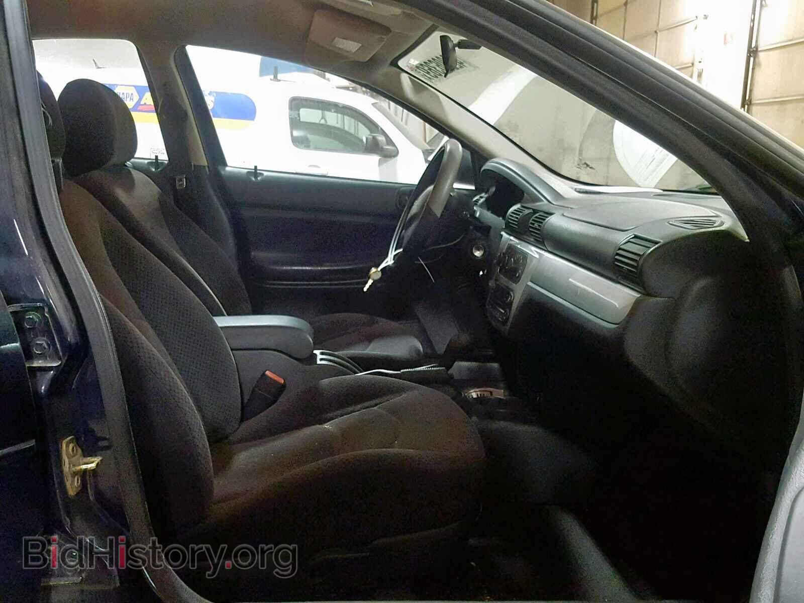 2005 CHRYSLER SEBRING - VIN: 1C3EL56RX5N682741 - Фото 5