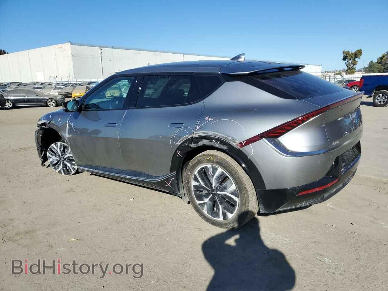 2024 KIA EV6 LIGHT - VIN: KNDC3DLC2R5186304 - Photo 2