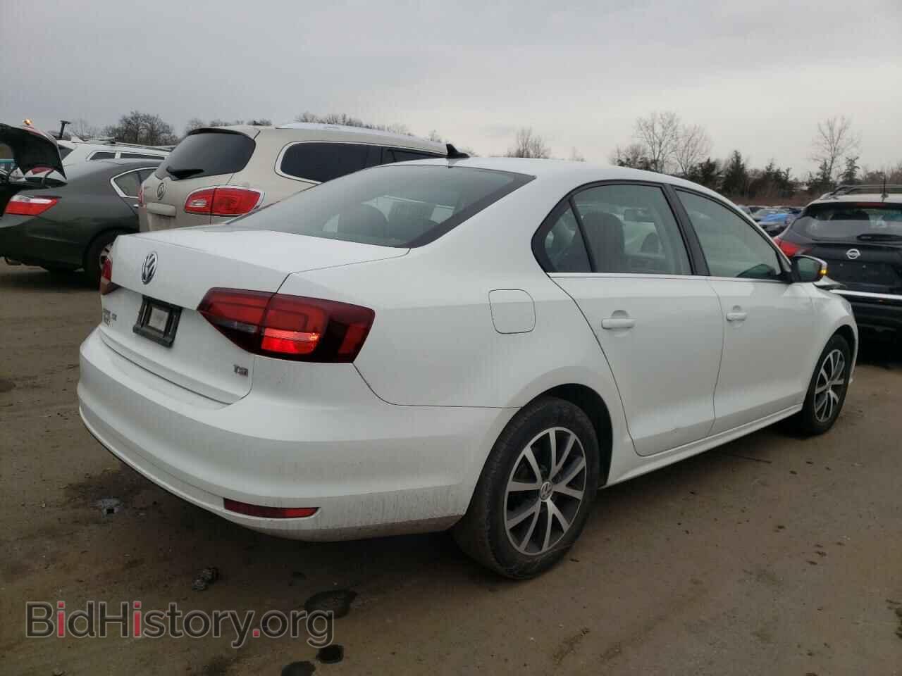 2017 VOLKSWAGEN JETTA - VIN: 3VWDB7AJ9HM392154 - Фото 3