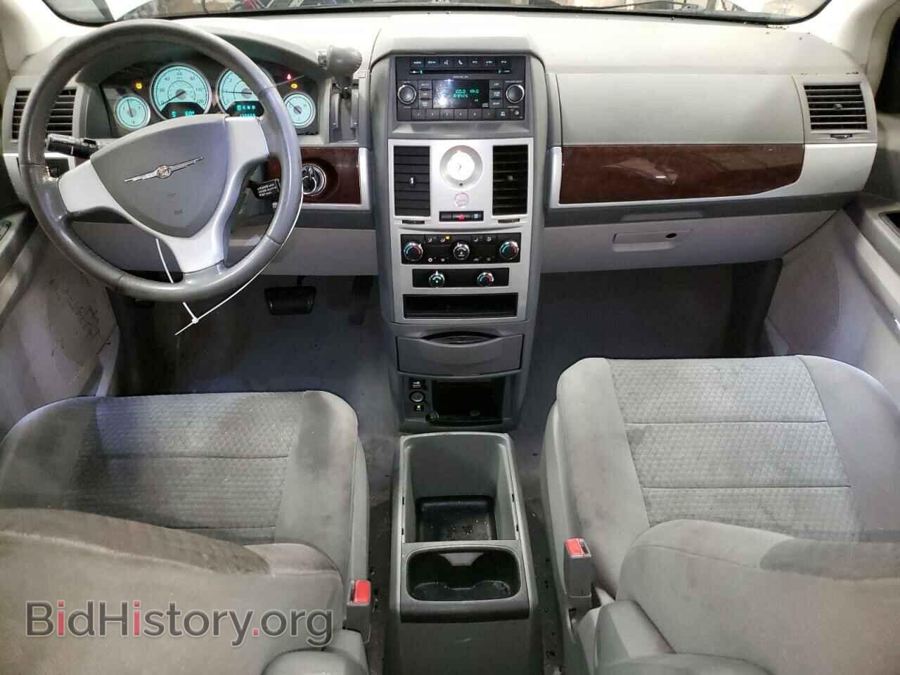 2010 CHRYSLER MINIVAN - VIN: 2A4RR5D10AR137034 - Фото 8