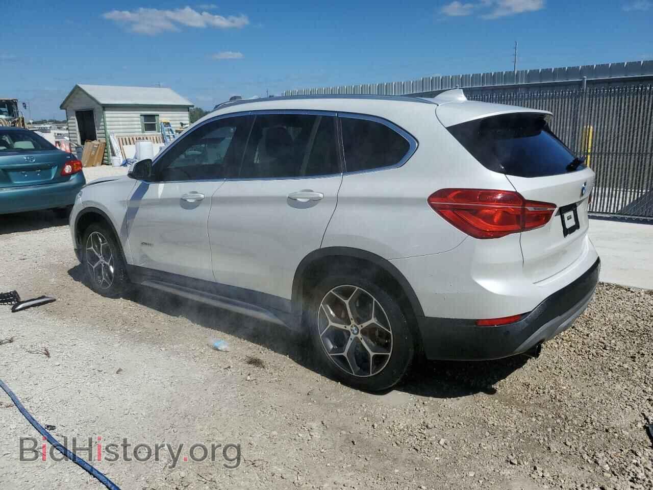2017 BMW X1 - VIN: WBXHT3C3XH5F70626 - Фото 2