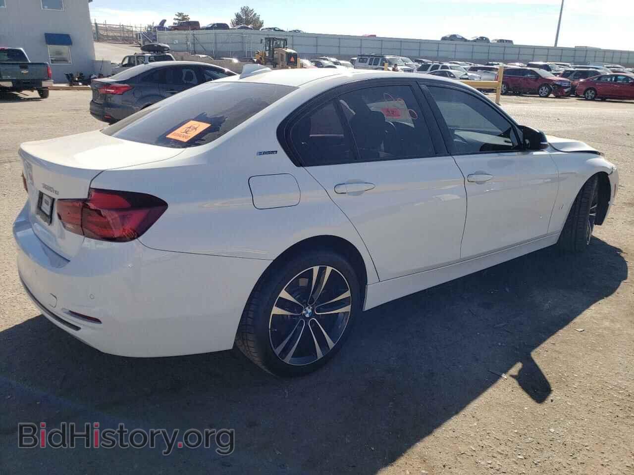 2018 BMW 3 SERIES - VIN: WBA8E1C58JA177857 - Фото 3