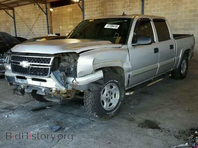2006 CHEVROLET SILVERADO - VIN: 2GCEK13T061142907 - Фото 2