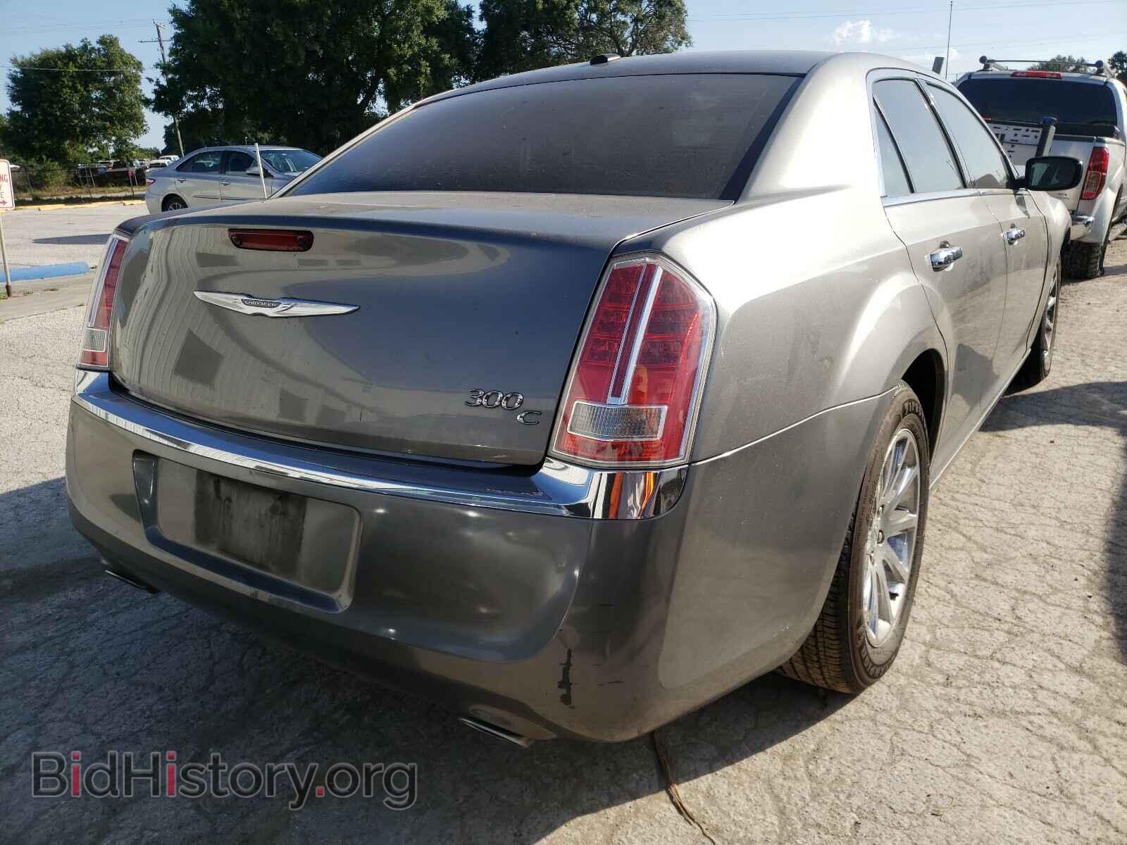 2011 CHRYSLER 300 - VIN: 2C3CA6CT0BH581389 - Фото 4