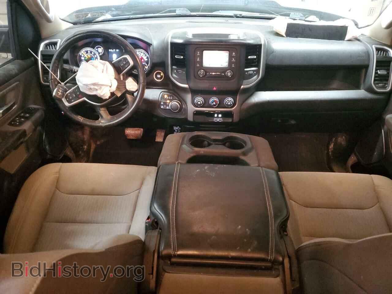 2020 RAM 1500 - VIN: 1C6SRFBT4LN315911 - Фото 8