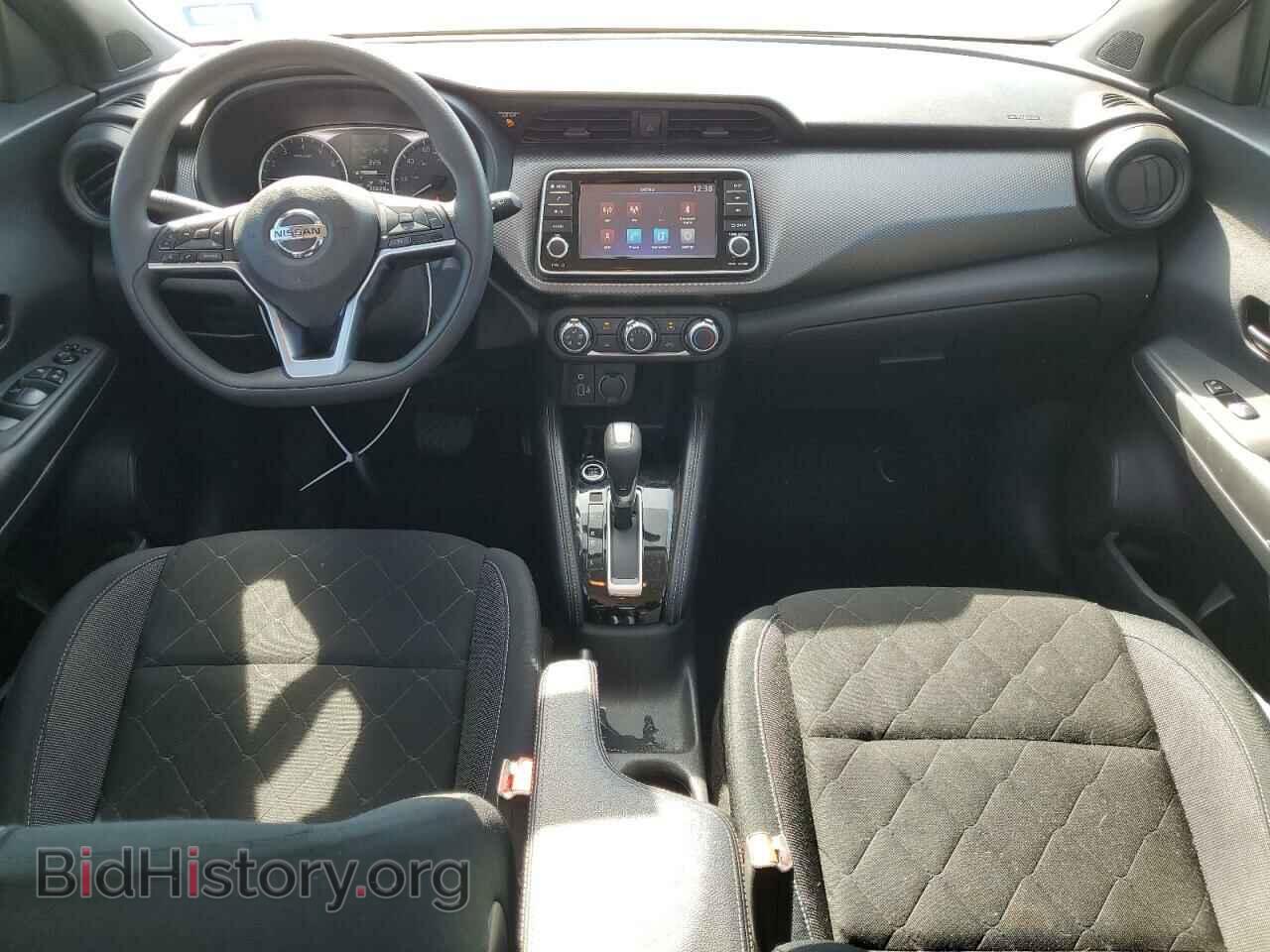 2019 NISSAN KICKS - VIN: 3N1CP5CU3KL566084 - Фото 8