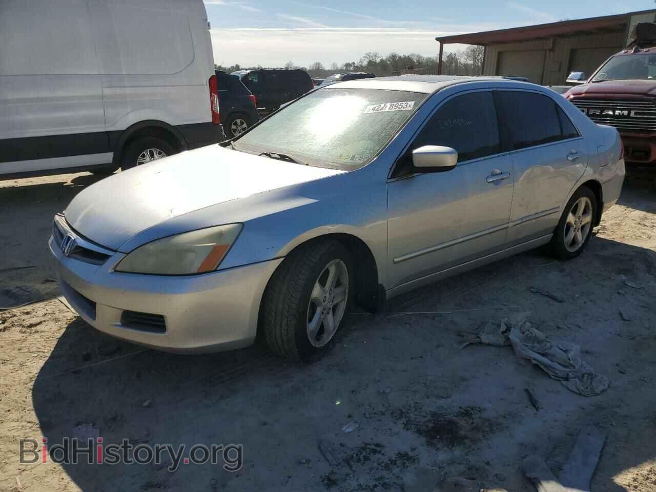 Photo 1HGCM65546A009068 - HONDA ACCORD 2006